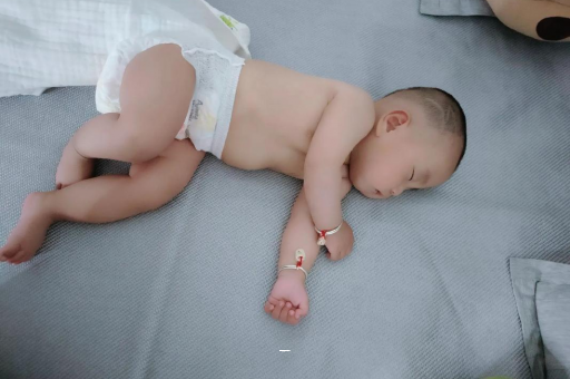 通许宝宝夏天要穿袜子吗